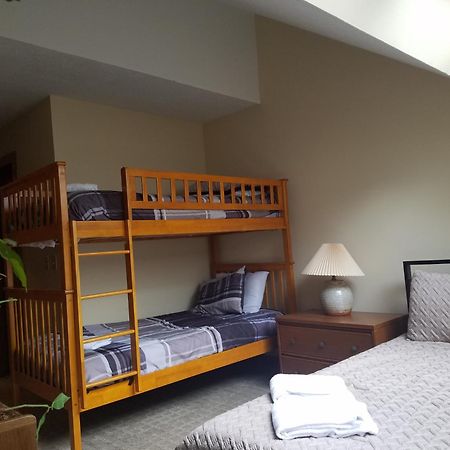 Ski In/Out Trailside Townhome Killington Buitenkant foto
