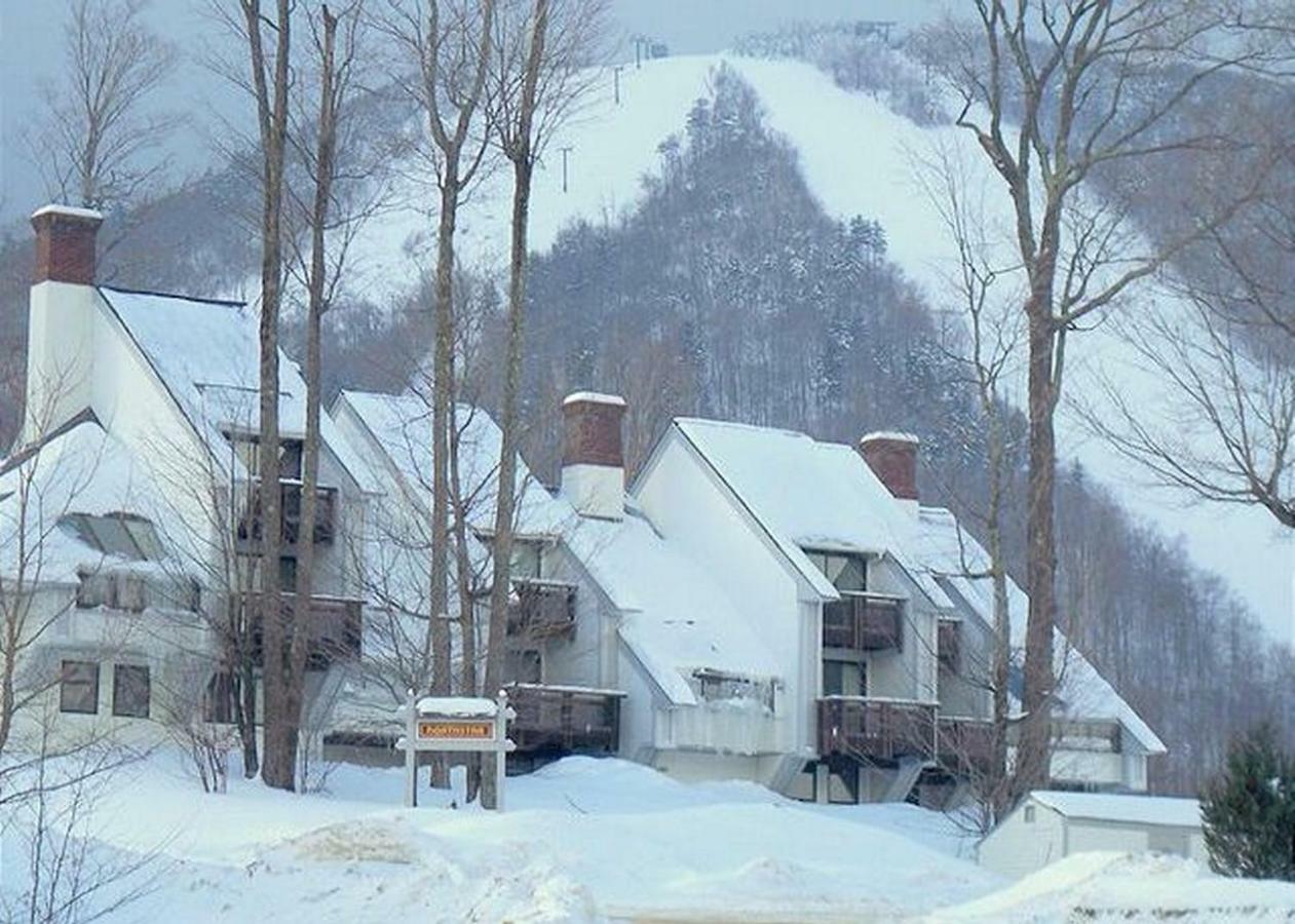 Ski In/Out Trailside Townhome Killington Buitenkant foto